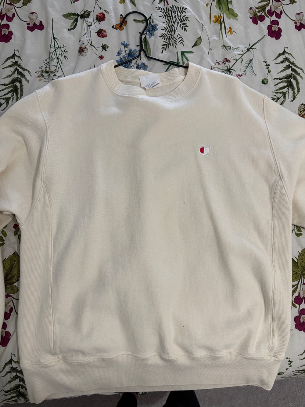 Champion Off-White Crewneck Sweatshirt with Small Logo
